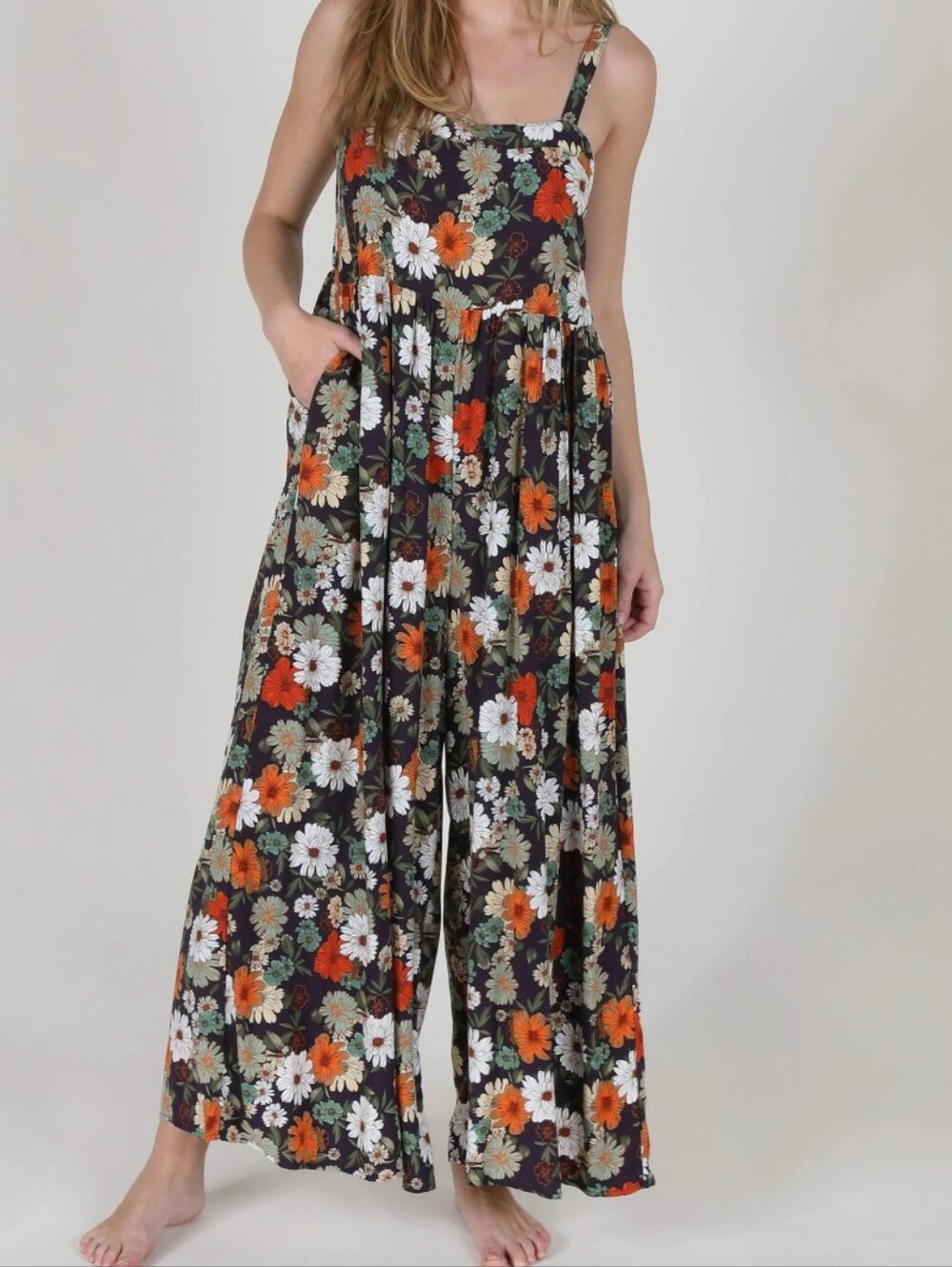 Natural Life Jumpsuit Size Large Wide Legs Straps Floral Boho Print Pockets
